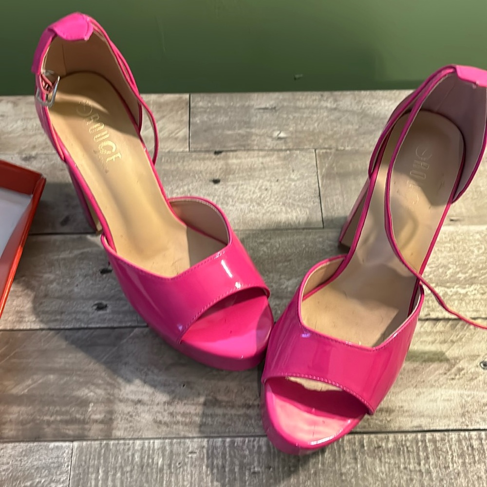 Pink patent platform only tried on in the house never worn outside